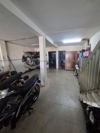Mặt tiền phạm thế hiển 6x18 ngay cao lỗ chỉ 10 tỷ 9 6678558
