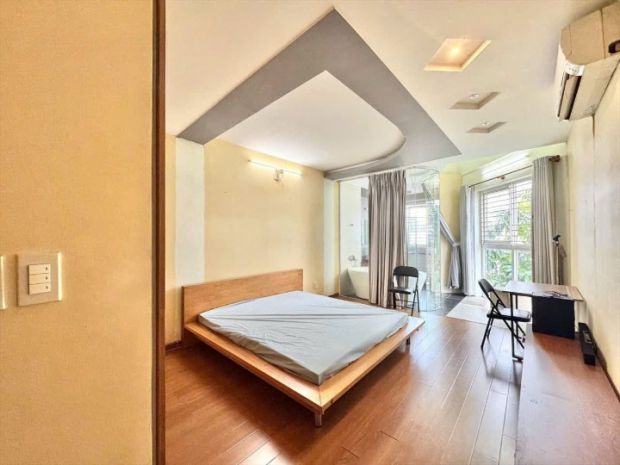 Nhà 3 tầng hẻm xe hơi âu dương lân p3 q8 , 6679284