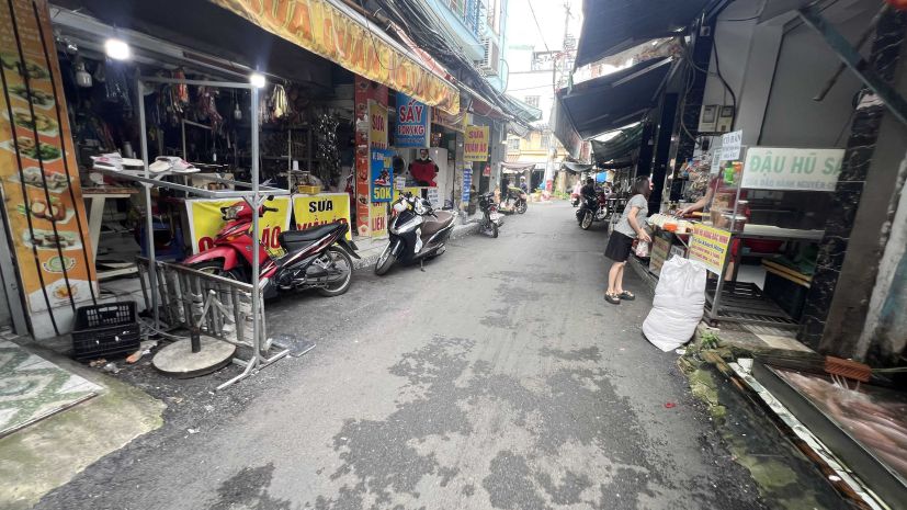 Nhà bùi quang là  phường 12 gò vấp - 65trm2- ngang 6679528