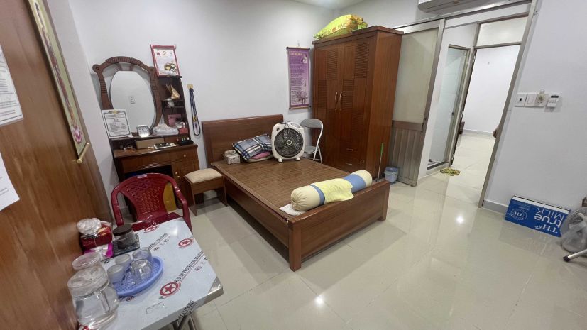 Nhà bùi quang là  phường 12 gò vấp - 65trm2- ngang 6679529