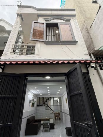 Nhà trống vô ở ngay- ngay chợ thạch đà phạm văn chiêup14 gò 6679584