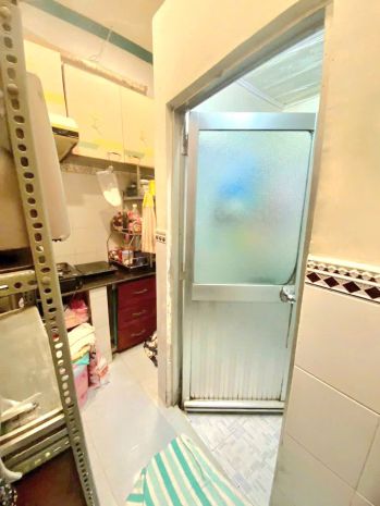 Sát mặt tiền xe hơi q4 
diện tích 29 m2 đúc bê tông 
hơn 6679939