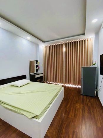 Bán nhà hxh quận 3  sát mặt tiền  60m²  4 tầng  4pn 6680645