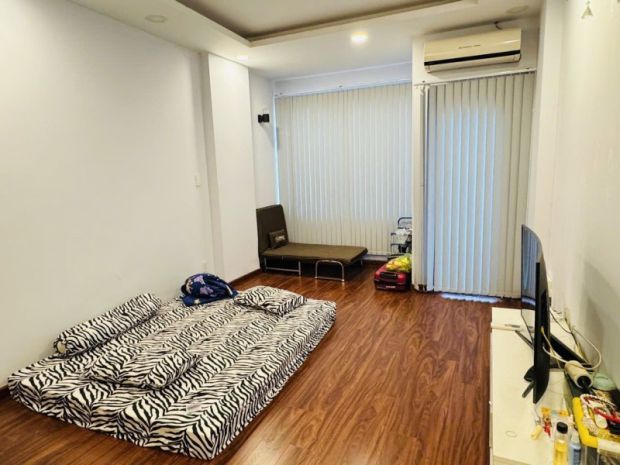 Bán nhà hxh quận 3  sát mặt tiền  60m²  4 tầng  4pn 6680646
