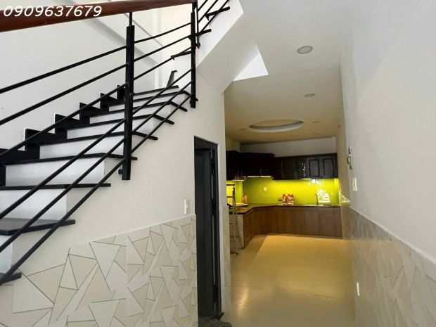 Hẻm xe tải tránh- gần chợ- hẻm thông ra trường sa - khu 6680822