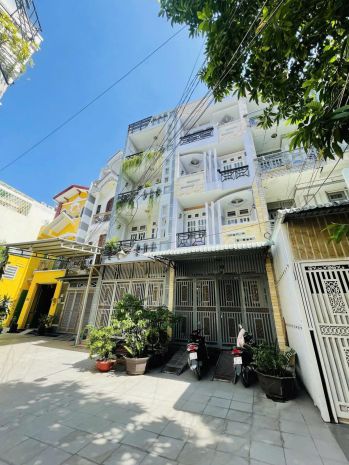 Bán nhà hẻm 1017 lạc long quân, phường 11, tân bình 6681089