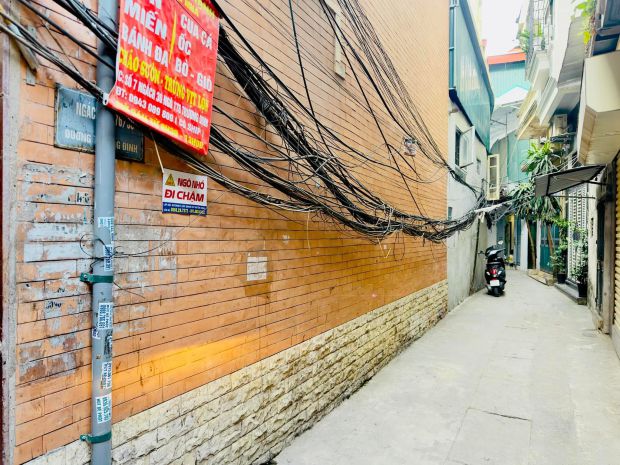 Trương định 42m², 5 tầng thang máy, ngõ thông, nhà mới, 6681825