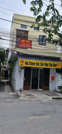Cho thuê nhà nguyên căn 2 măt tiền, gần chợ lái thiêu 6682569
