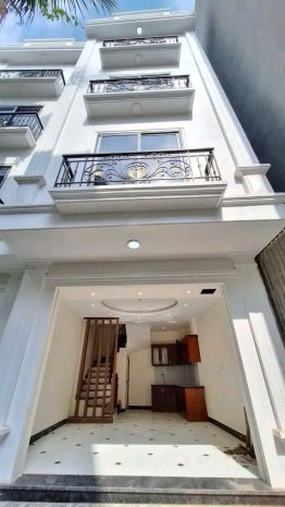Bán nhà lai xá hoài đức - 20m ra ô tô - 5 tầng 3 ngủ đầy đủ 6682577