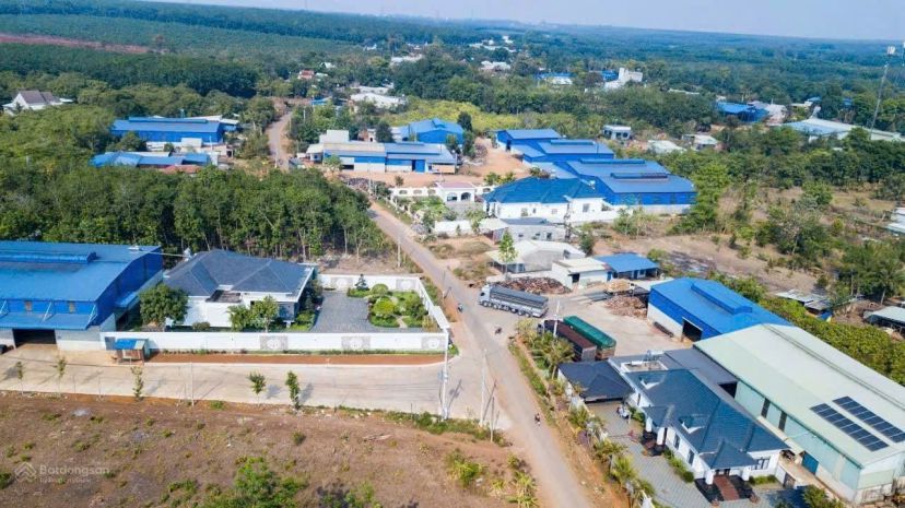 1000m2 , ngang 25m , sẳn 500m2 thổ , 539tr 6683388
