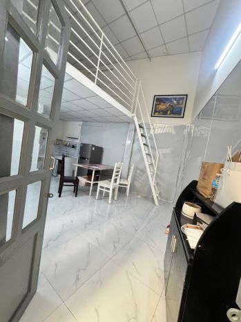 Chủ thiện chí bán chdv- ngang siêu lớn 10m- khu vực tiềm 6683428