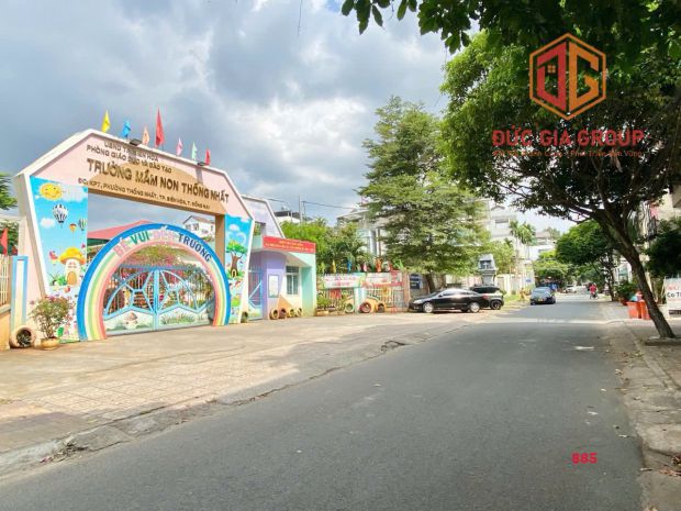 Bán nhà 1t2l mới đẹp, đường d3 kdc d2d võ thị sáu, tặng nội 6683681