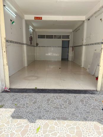 Cho thuê nnc 3 tầng mt đường tùng thiện vương p11. q8. giá 6683692