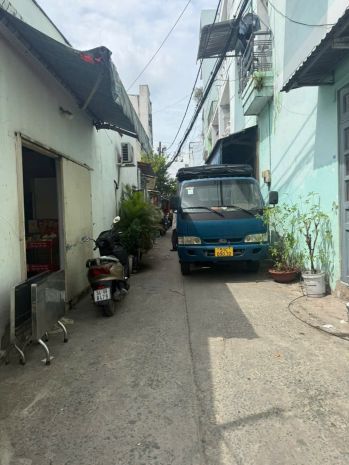 Bán gấp nhà 688 tân kỳ tân quý -hẻm 5m 50nm2,2tầng nhỉnh 3 6683982
