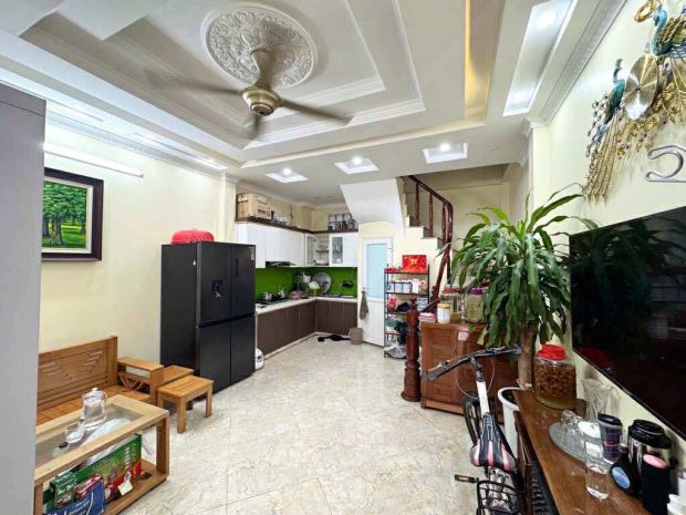 Minh khai nhà đẹp 35m - 5 tầng ngõ 3 gác, 20m ra ô tô, hơn 6684001