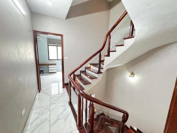 Bán nhà liền kề mỗ lao 64m x 5 tầng chỉ 19 tỷ liên hệ: mr 6684040