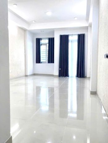 23 triệu: thuê nguyên căn 5 tầng 4 phòng ngủ- hẻm xe tải 6684146