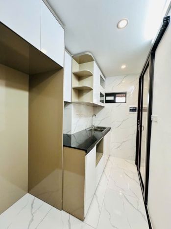 Nhỉnh 3 tỷ nhà đẹp, tặng full nội thất, 1 bước xuống chợ, ở 6684627