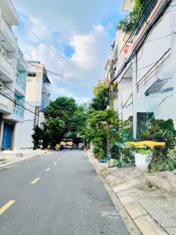 2 căn mặt tiền đường số vip  q6  ngang khủng 8m  dts 6684972