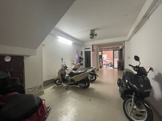 Bán nhà hẻm xe hơi 8m lê văn sỹ q3, sát mặt tiền, chdv dòng 6685710