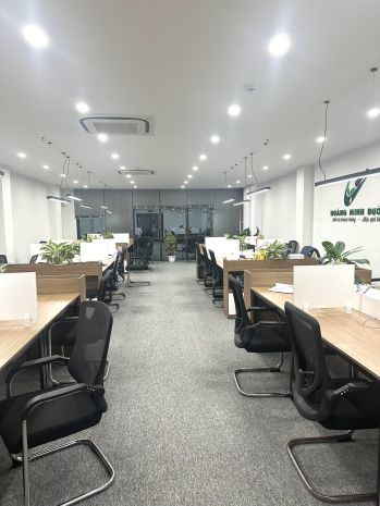 Mặt phố khuất duy tiến  130m²  mặt tiền 7.3m  tòa vp 8 6686734