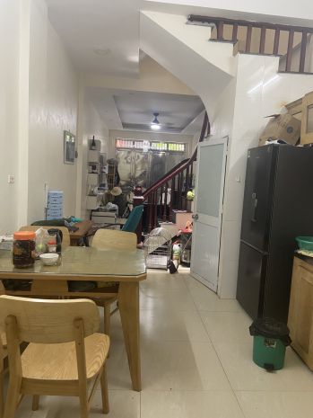 Bán nhà 3 tầng, dân xây chắc chắn diện tích 40m2 gần nhà 6686940