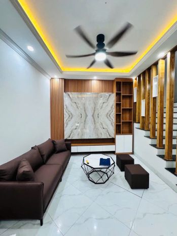 Nhà đẹp  ngõ 175 lạc long quân  5 tầng nội thất xịn  gần 6687021