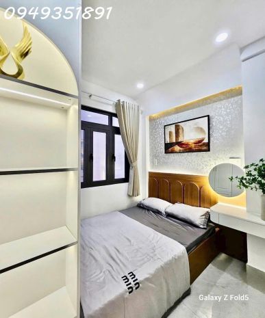 Nhà đẹp trung tâm phú nhuận  hoàng văn thụ  3 tầng 6687695