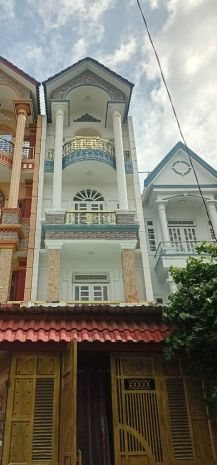 Chủ cần bán gấp nha lê văn khương  quận 12
giảm chào 6688949