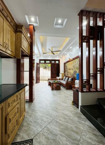 Bán nhà phố trạm long biên  30m² x 5 tầng, ngõ ô tô 6689991