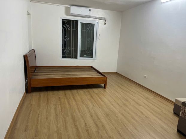Cho thuê căn hộ tập thể mai động, 60m2, 2 ngủ, 6.5 triệu 6693296