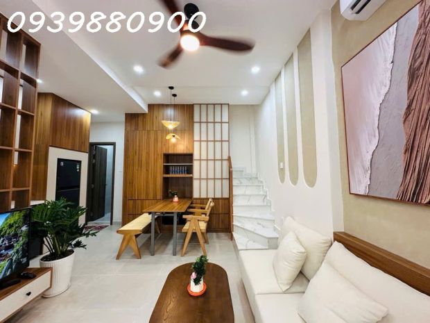 Nhà mới đẹp ngay cv phú nhuận - 27m2 - 4tỷ tl 6694398