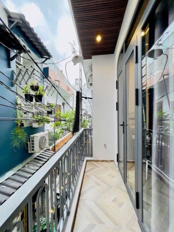 Nhà mới 2 tầng sàn 42m2, vuông  quang trung qv 6696086