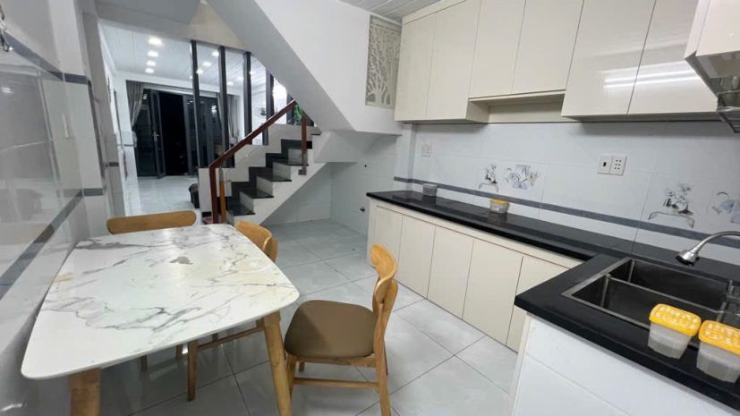 Chủ gửi bán gấp nhà  2 tầng - dtsd 80m2-giá chỉ 4 tỷ nhĩnh- 6696252