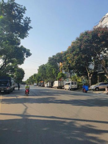 Siêu phẩm mặt tiền ngang khủng 8.4m kinh doanh mọi ngành 6696577