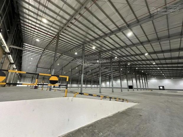 Cho thuê kho 1.840m² kcn tân bình - trần cao, xe cont ra 6696792