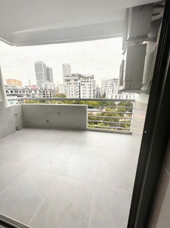Căn hộ trần thái tông-dt 120m-3 ngủ lô góc-full nội thất-9 6697080