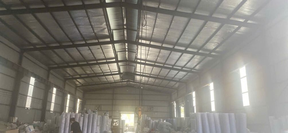 Cho thuê xưởng tại tiến xuân thạch thất diện tích 650m xe 6698094