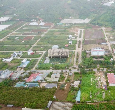 Cần bán đất trung tâm thị xã mộc châu  vị trí đẹp, tiềm 6698991