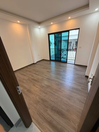 Trung tâm nam từ liêm- thang máy xịn xò- 55m x 5 tầng- 6 6699040
