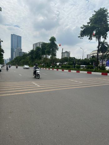 Mặt phố văn cao  tòa 10 tầng  dòng tiền 250trtháng 6700170