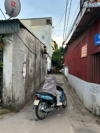 Cần tiền bán đất , phố bắc cầu, bồ đề, cách 1 nhà ra oto, 6700211