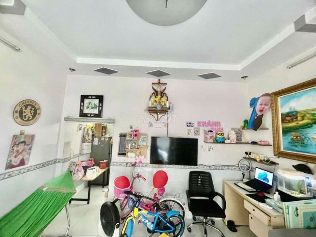 Hot hot - cần bán căn nhà  đường quốc lộ 1, phường tân 6701470