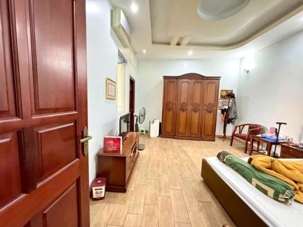 Kim đồng, hoàng mai, 103 m2 , 4 tầng, mặt tiền 4,5 m, giá 6703173