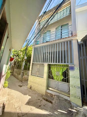 Bán nhà tttp căn góc 2 tầng, hẻm phước hải 1 tỷ 690 triệu 6703459