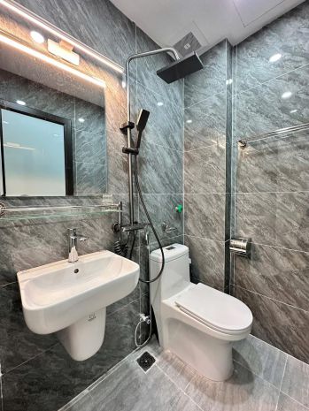 B.á.n nhà yên phụ - 25m2 chỉ 7,5 tỉ - nhà mới xây -một bước 6703805