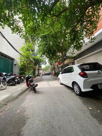 Nhà mới phân lô ô tô chánh phố gia quất 42m2 x 6 tầng thang 6703832