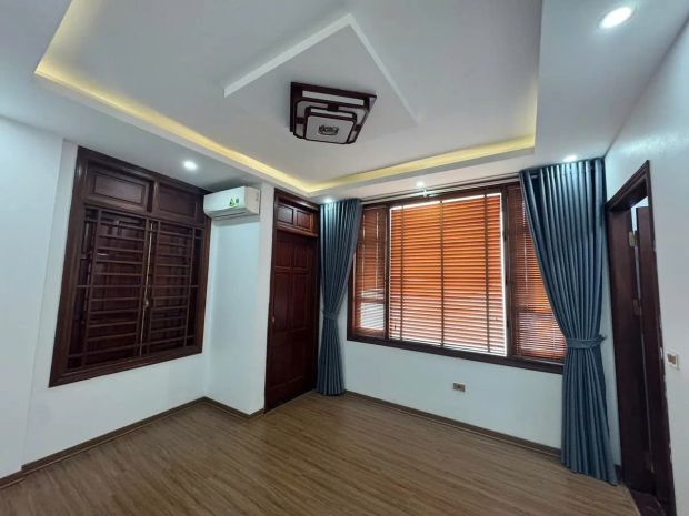 Nhà mới- đẹp ô tô vào nhà đức giang 47m2 x 4 tầng mặt tiền 6703980