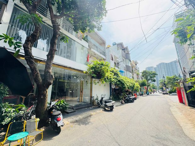 Bán nhà mặt tiền 5 nguyễn đăng giai , p.thảo điền, q2 6704060