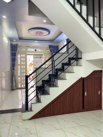 Nhà vuông 2 tầng hẻm xe tải 53m2  bùi văn ngữ q12 6704872